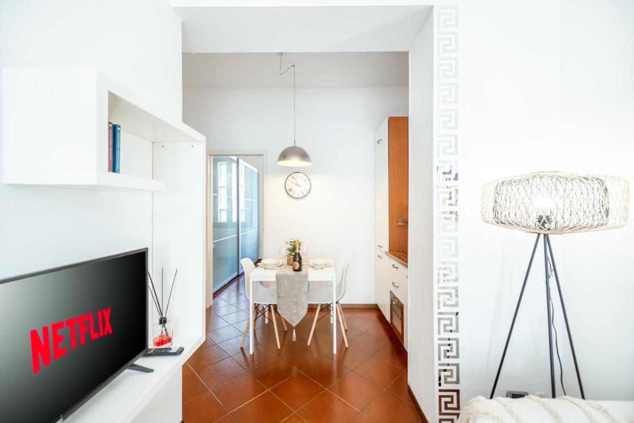 {Corso Sempione - Citylife} - Wi-Fi / Netflix /Mm5 Milánó Kültér fotó